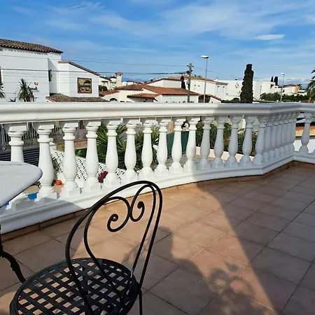 Jolie Maison Avec Sa Piscine Privee Wifi