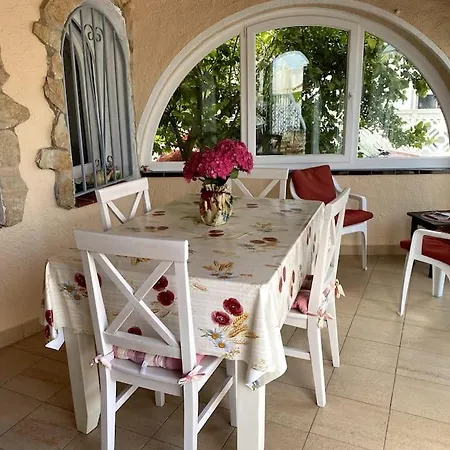 Villa Jolie Maison Avec Sa Piscine Privee Wifi Empuriabrava